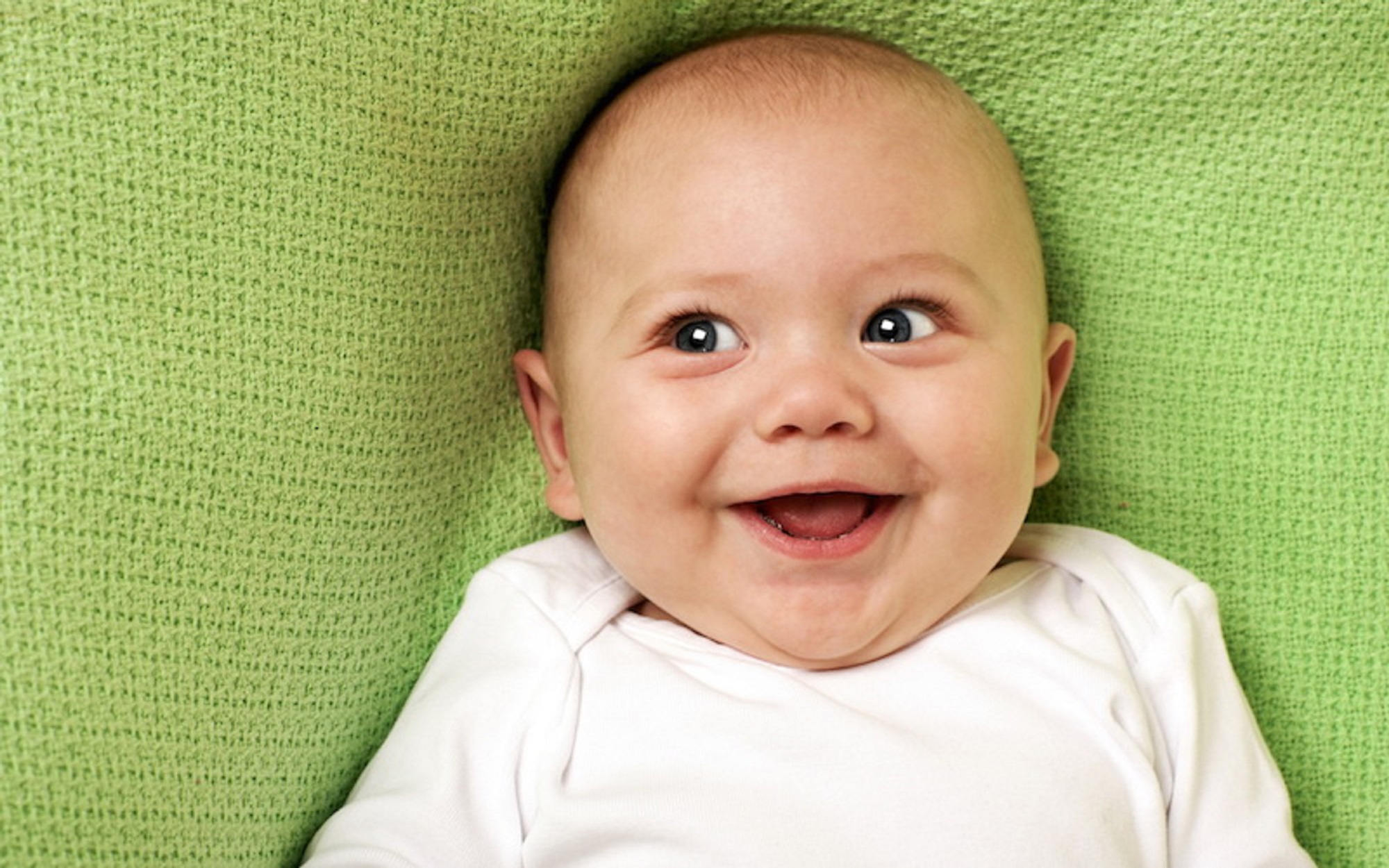 پرورش کودک شاد : چگونه کودکانی شاد پرورش دهیم؟